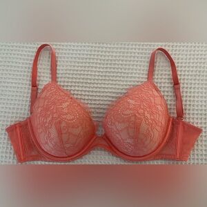 NWOT Victoria’s Secret Bra